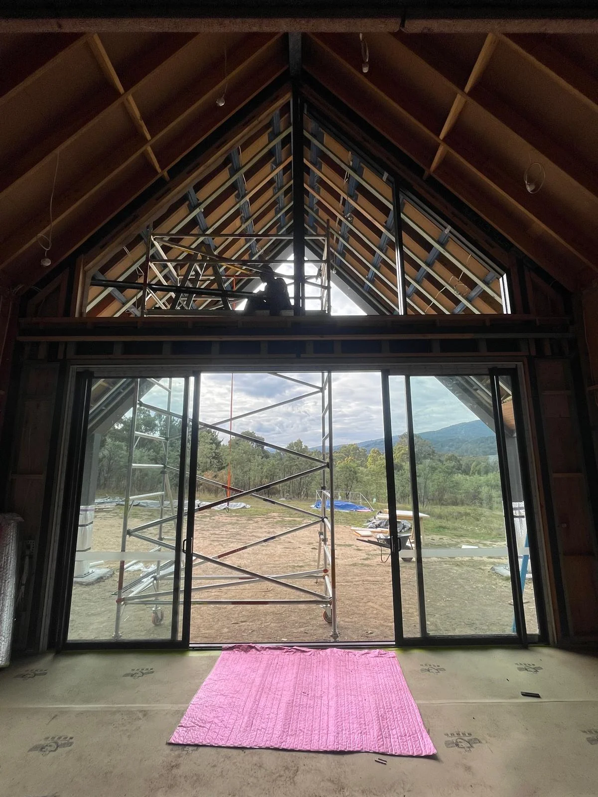 Custom pitched window